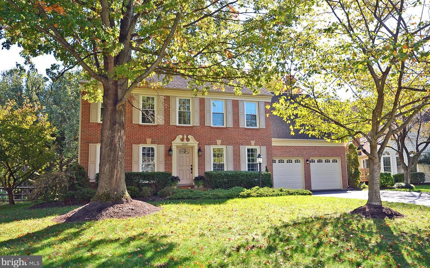 15437 Martins Hundred Dr, Centreville, VA 20120
