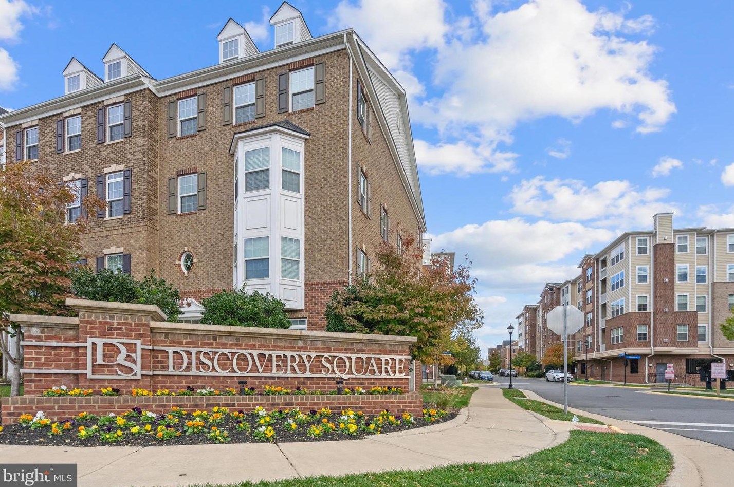 13724 Neil Armstrong Ave #507, Herndon, VA 20171