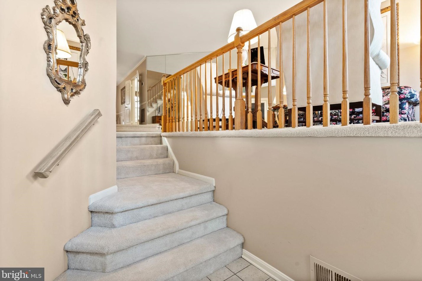 2220 Kings Garden Way, Falls Church, VA 22043