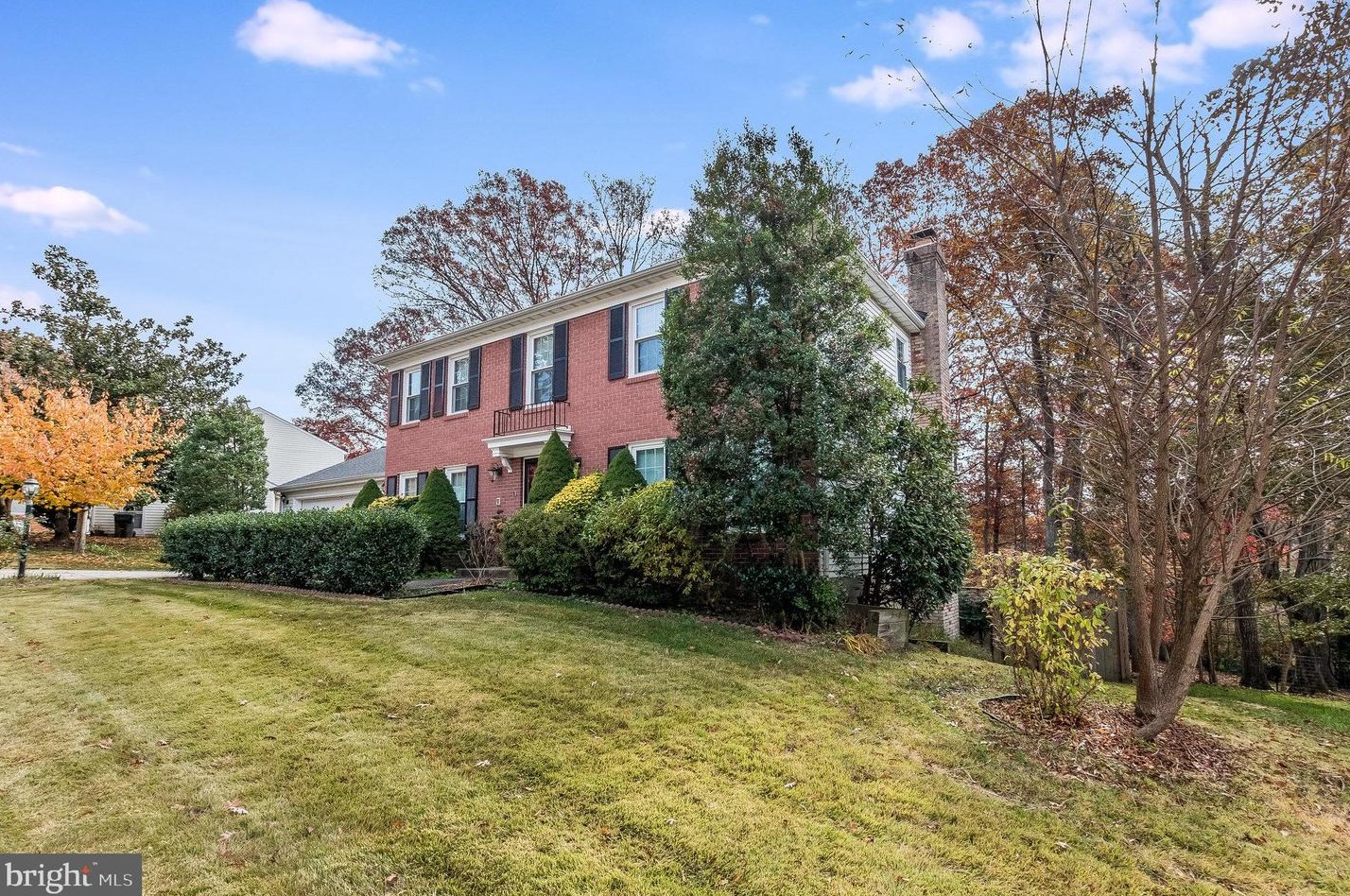 7896 Godolphin Dr, Springfield, VA 22153