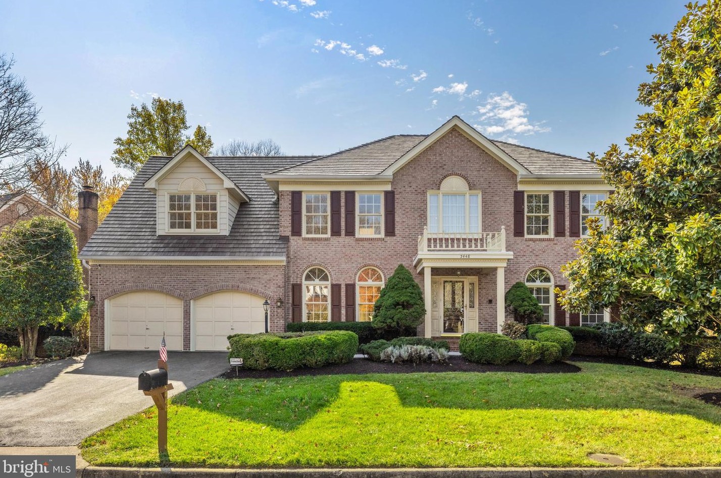 5448 Ashleigh Rd, Fairfax, VA 22030-7265