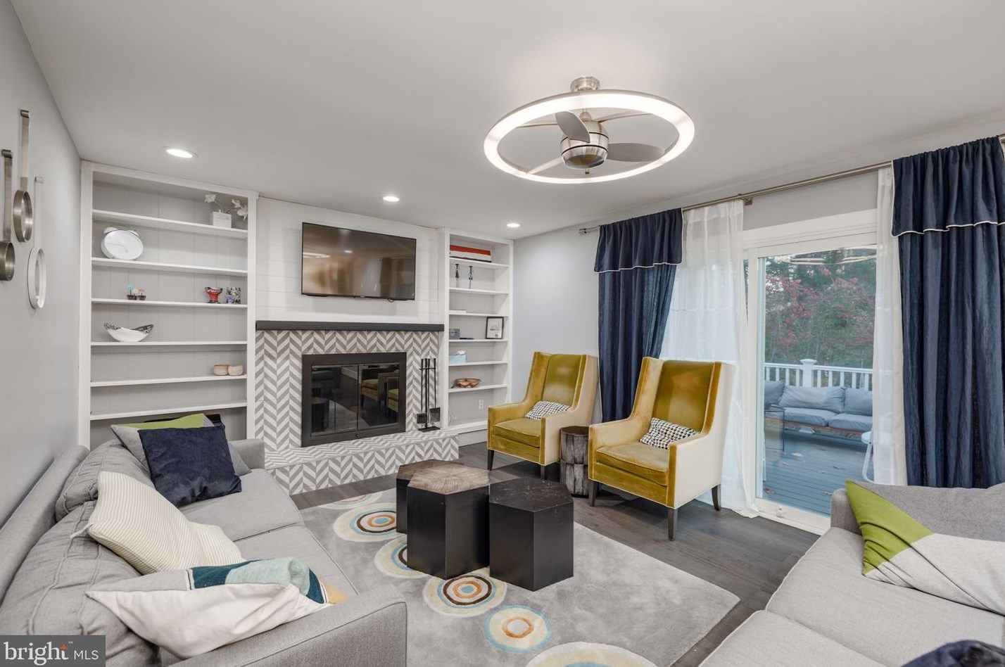 6400 Essex Ct, Springfield, VA 22152