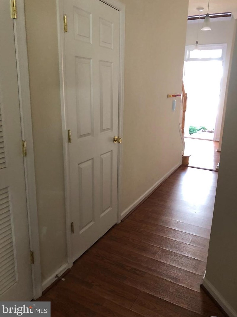 4115 River Forth Dr, Fairfax VA  22030-8568 exterior