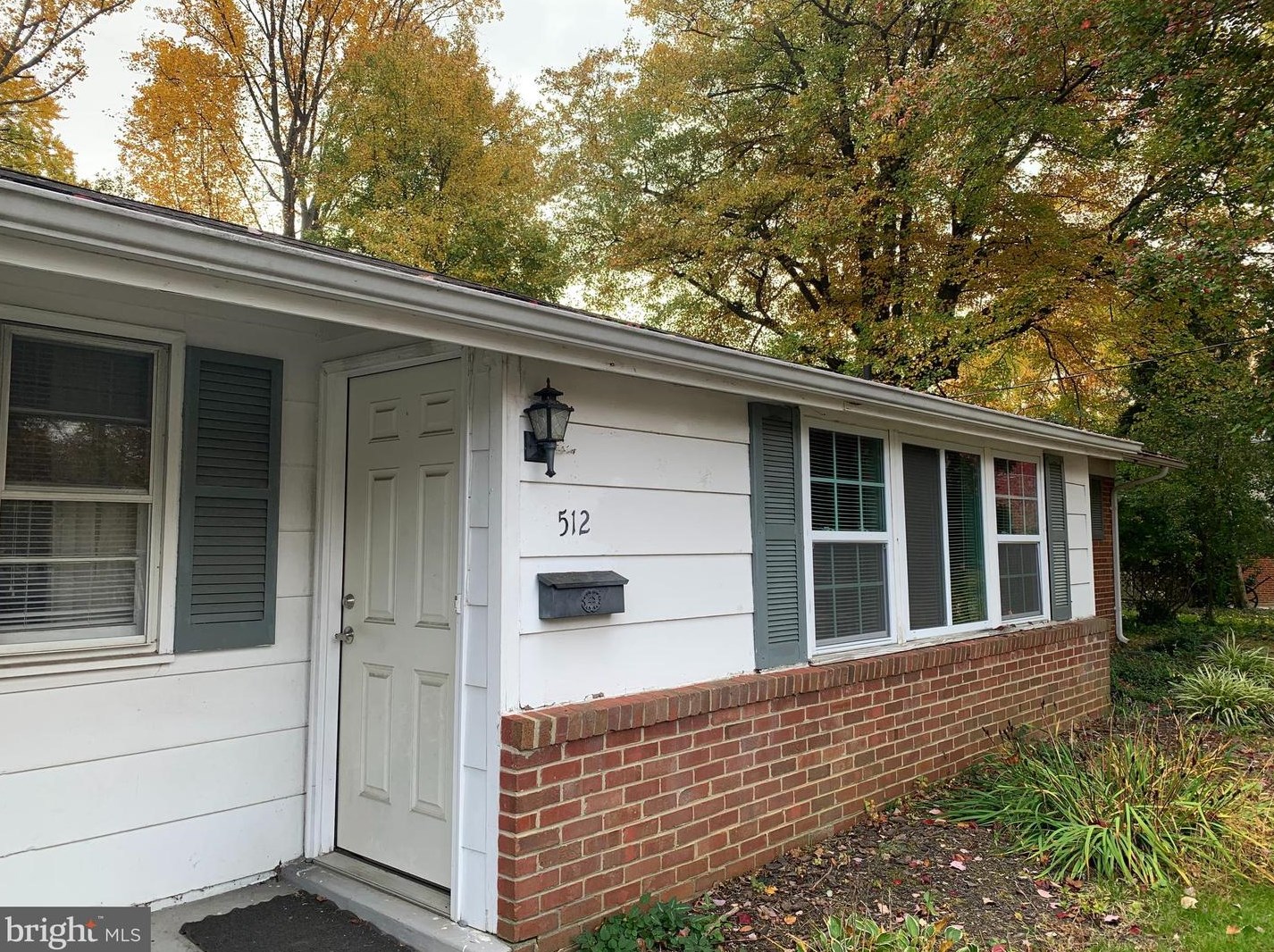 512 Tapawingo Rd Sw, Vienna, VA 22180