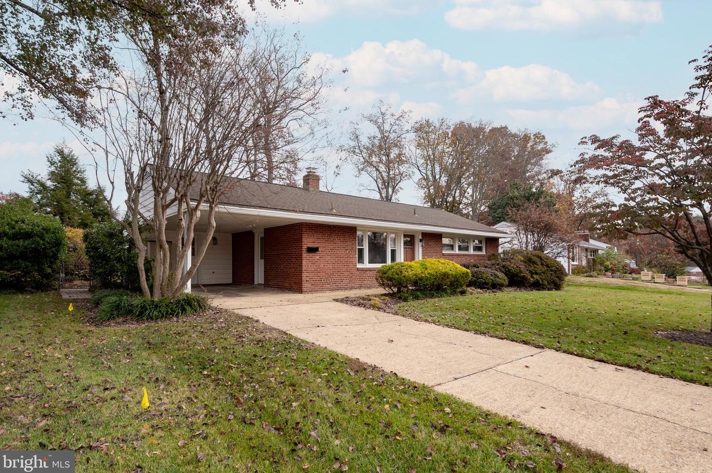 5331 Ravensworth Rd, Springfield, VA 22151