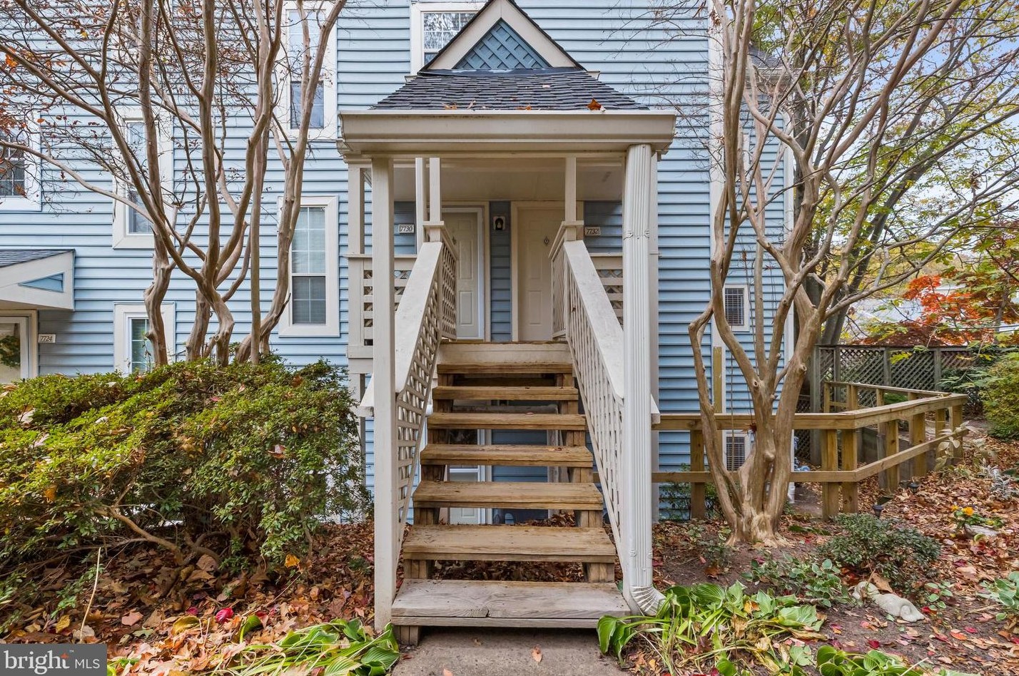 7732 Willow Point Dr #7732, Falls Church, VA 22042