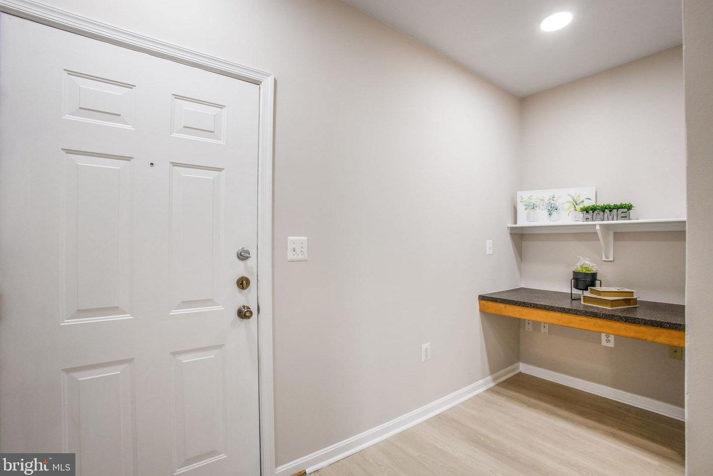 13359 Connor Dr #j, Centreville, VA