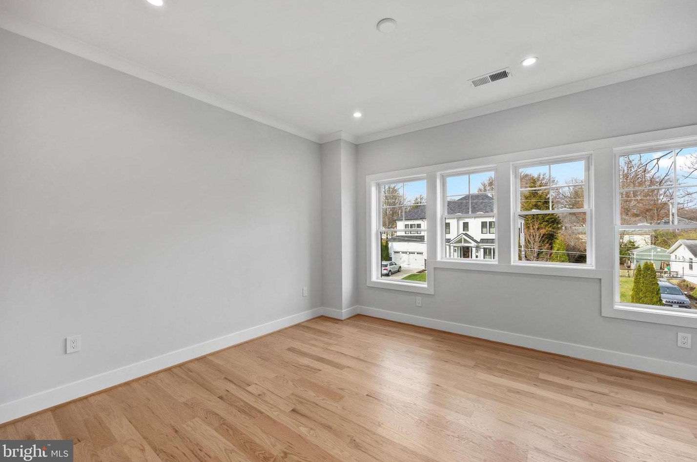 404 Orleans Cir, Vienna VA  22180-6470 exterior