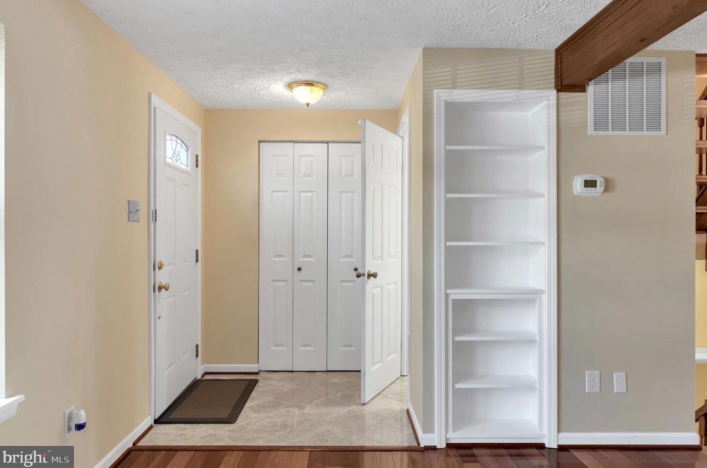 5561 Macduff Ct, Fairfax, VA 22032