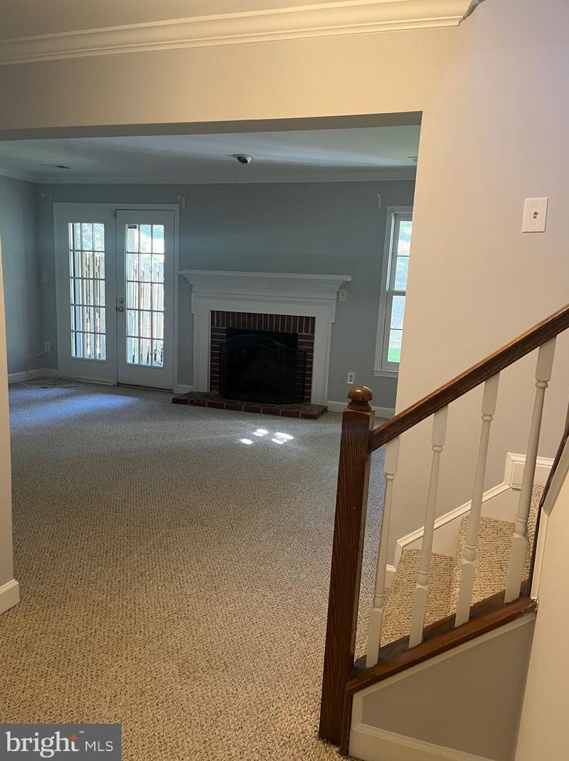 6877 Mclean Province Cir, Falls Church, VA 22043