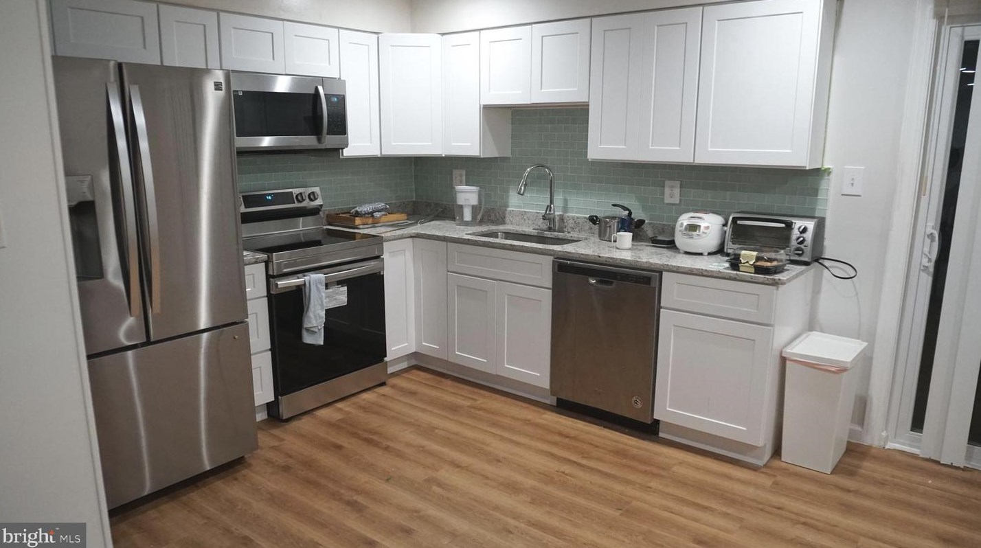 2223 Southgate Sq, Herndon, VA 20191