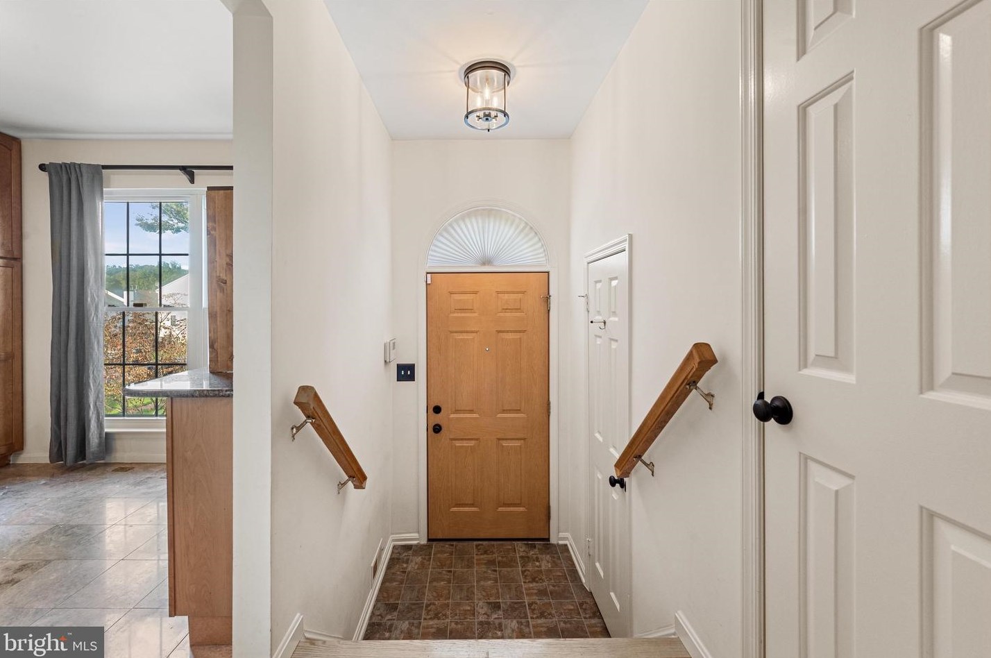 6702 Jennifer Ct, Centreville, VA 20121