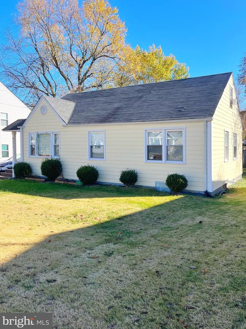6819 Westmoreland Rd, Falls Church, VA 22042-2743