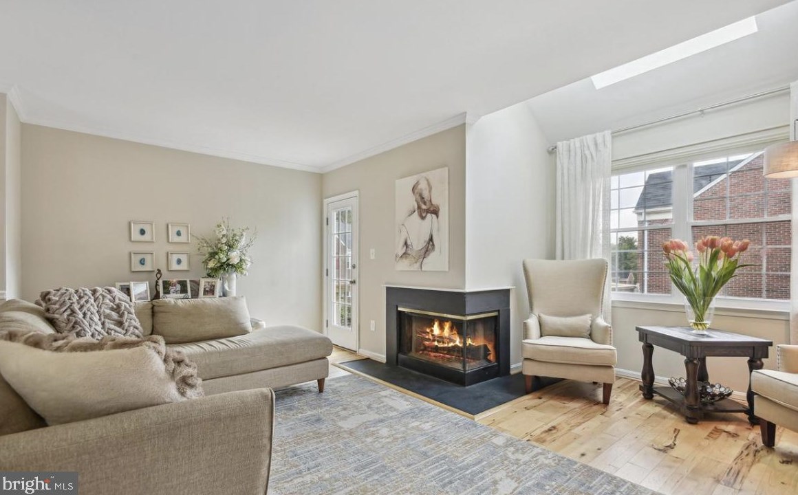 7739 Marshall Heights Ct, Falls Church, VA 22043