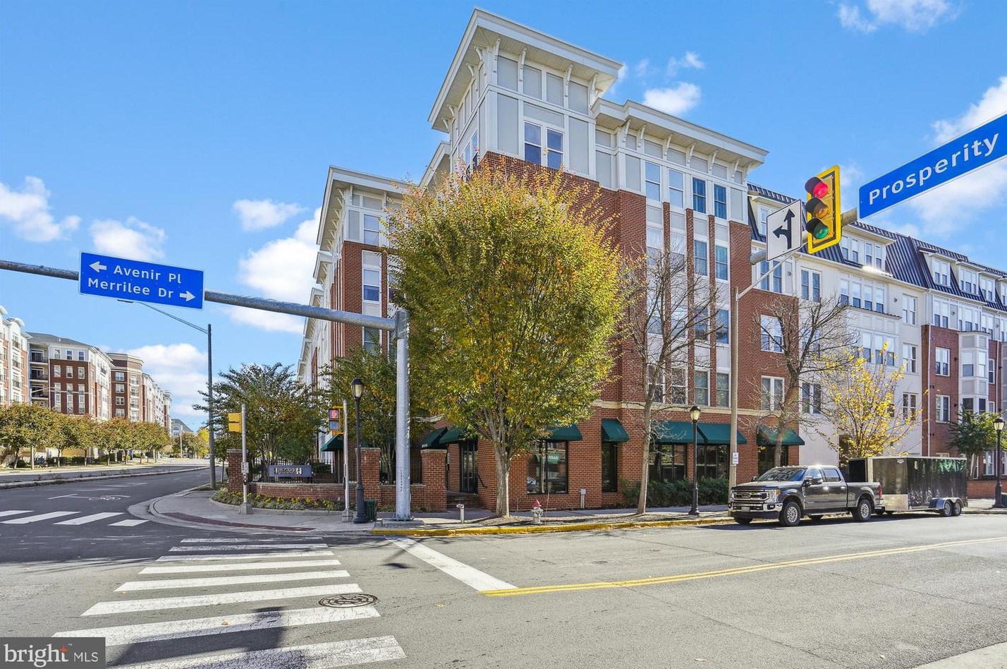 2655 Prosperity Ave #446, Fairfax, VA 22031