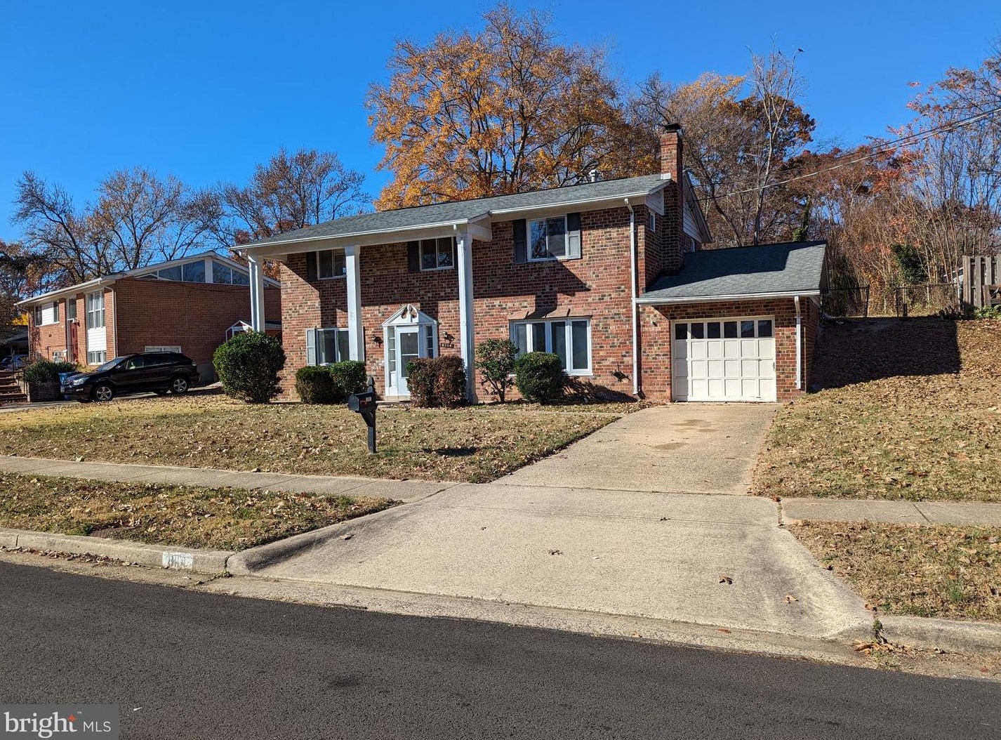 8114 Springfield Village Dr, Springfield, VA 22152