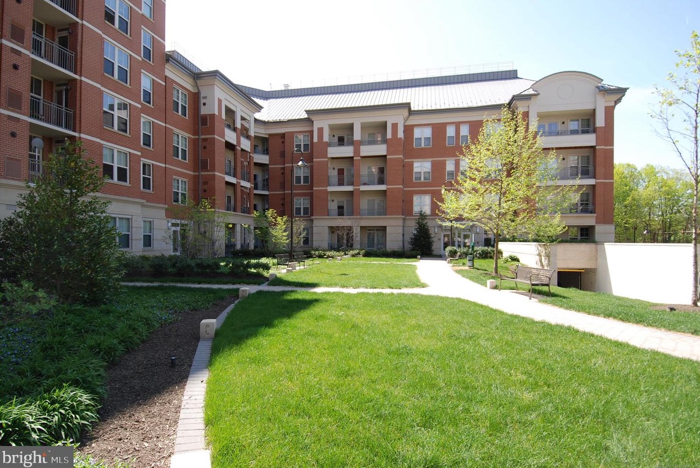 11770 Sunrise Valley Dr #422, Herndon, VA 20191