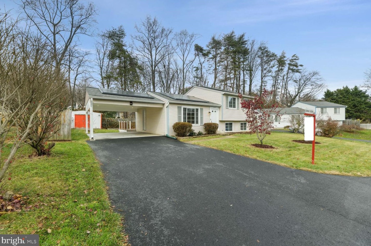 5374 Laura Belle Ln, Fairfax, VA 22032-3227