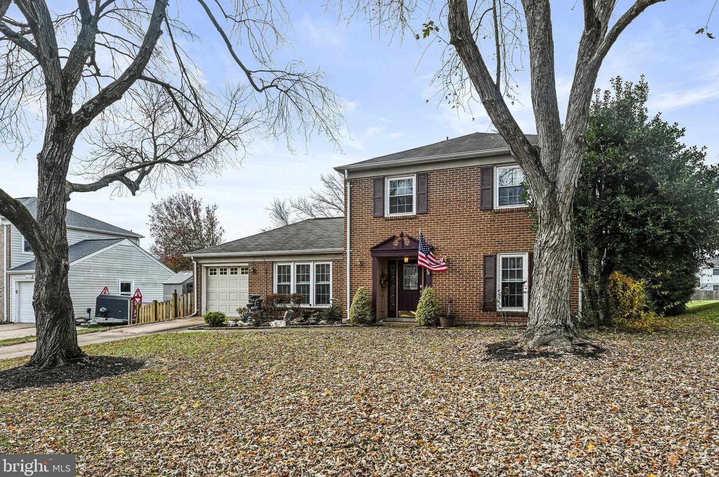 13628 Ellendale Dr, Fairfax, VA 20151