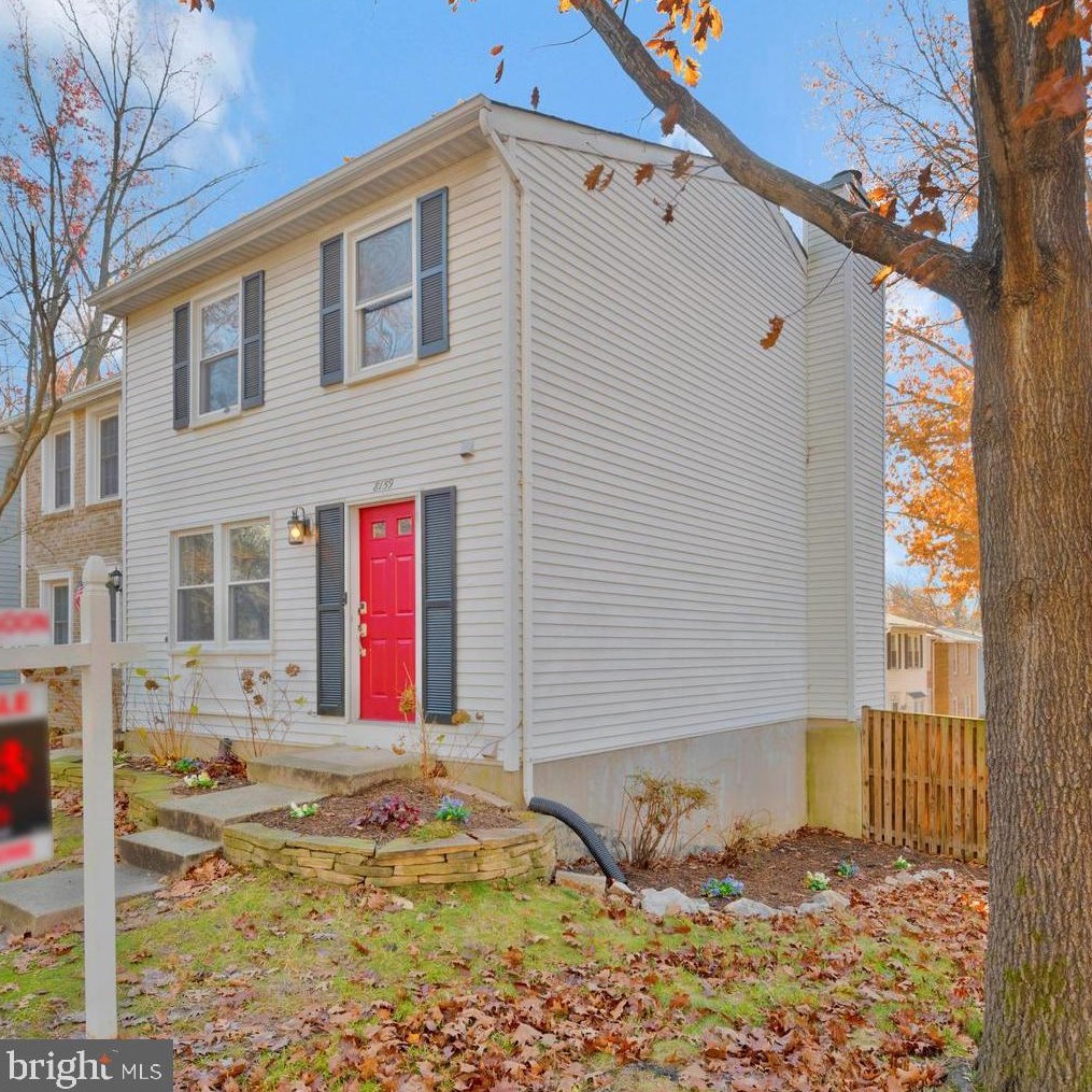 8159 Crystal Creek Ct, Springfield, VA 22153