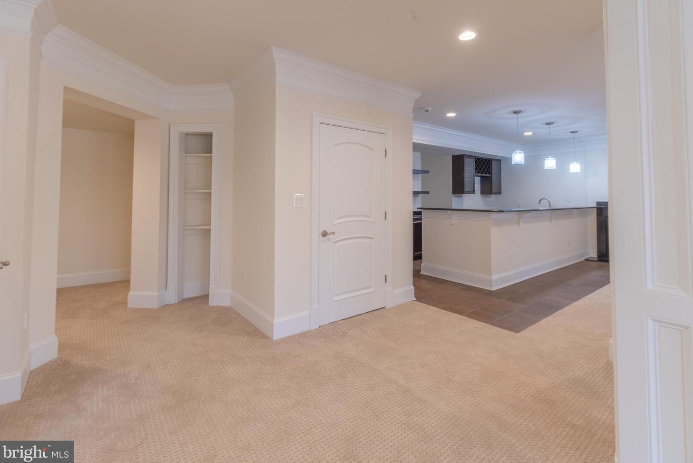 3445 Gallows Rd, Falls Church VA  22042-3340 exterior