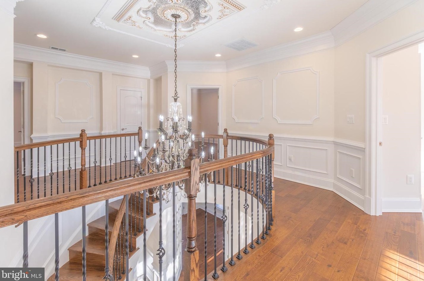 3445 Gallows Rd, Falls Church VA  22042-3340 exterior
