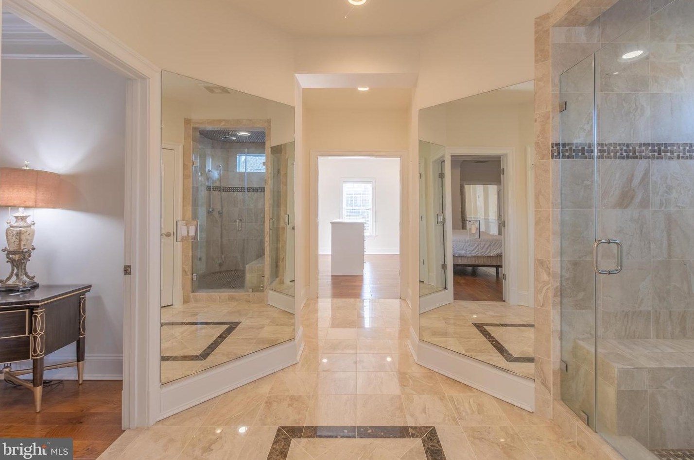 3445 Gallows Rd, Falls Church VA  22042-3340 exterior