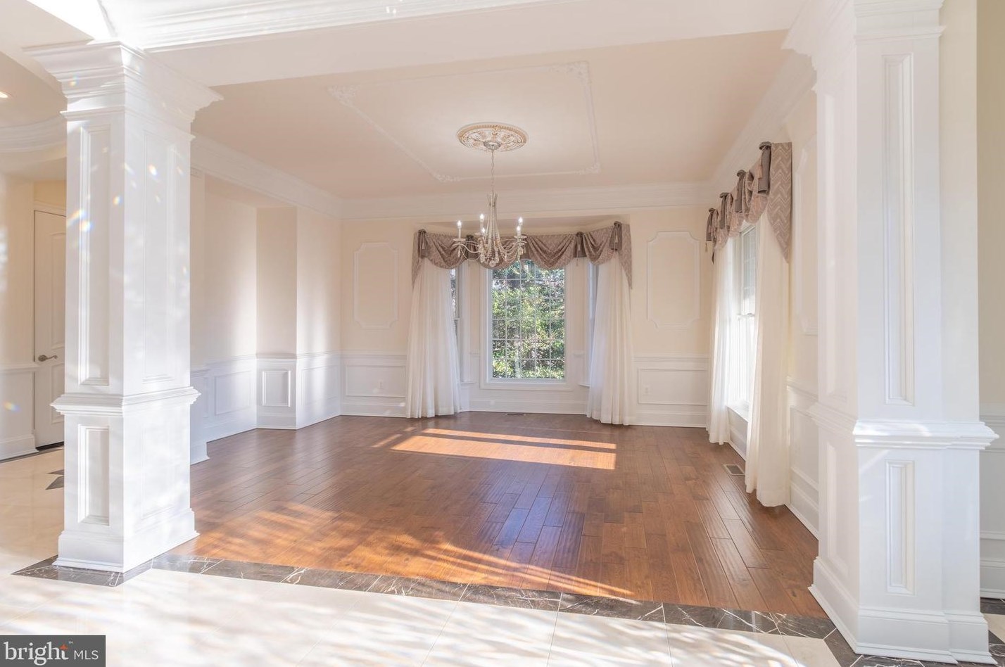 3445 Gallows Rd, Falls Church VA  22042-3340 exterior