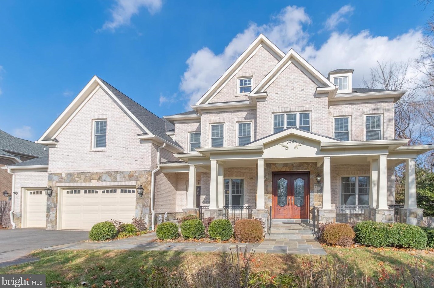 3445 Gallows Rd, Falls Church VA  22042-3340 exterior