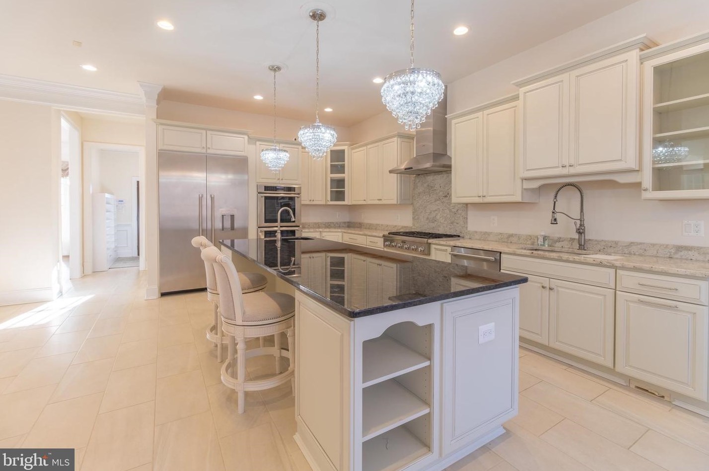 3445 Gallows Rd, Falls Church VA  22042-3340 exterior