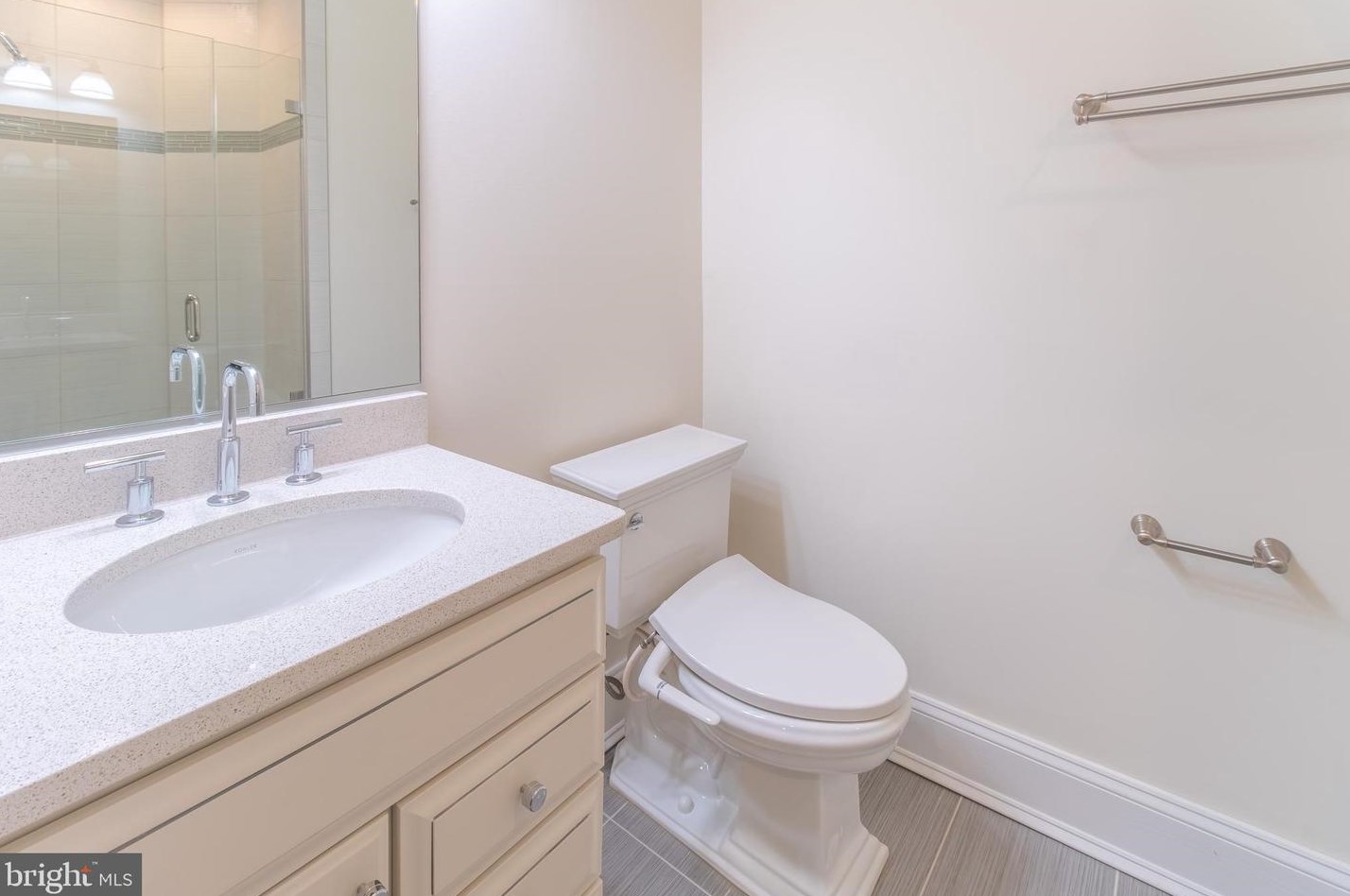 3445 Gallows Rd, Falls Church VA  22042-3340 exterior