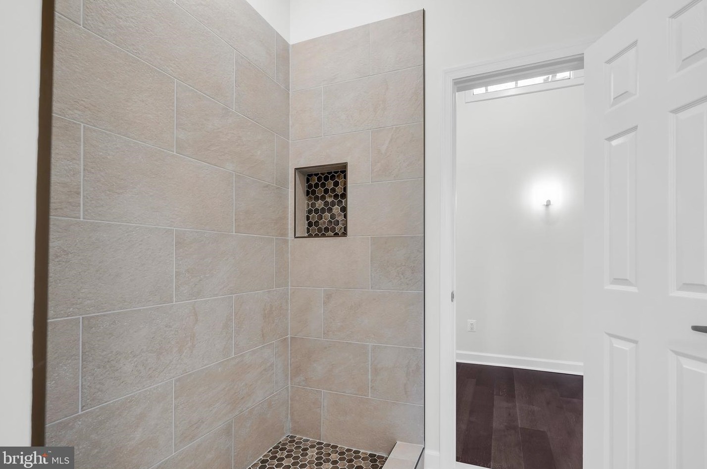 1780 Proffit Rd, Vienna, VA 22182