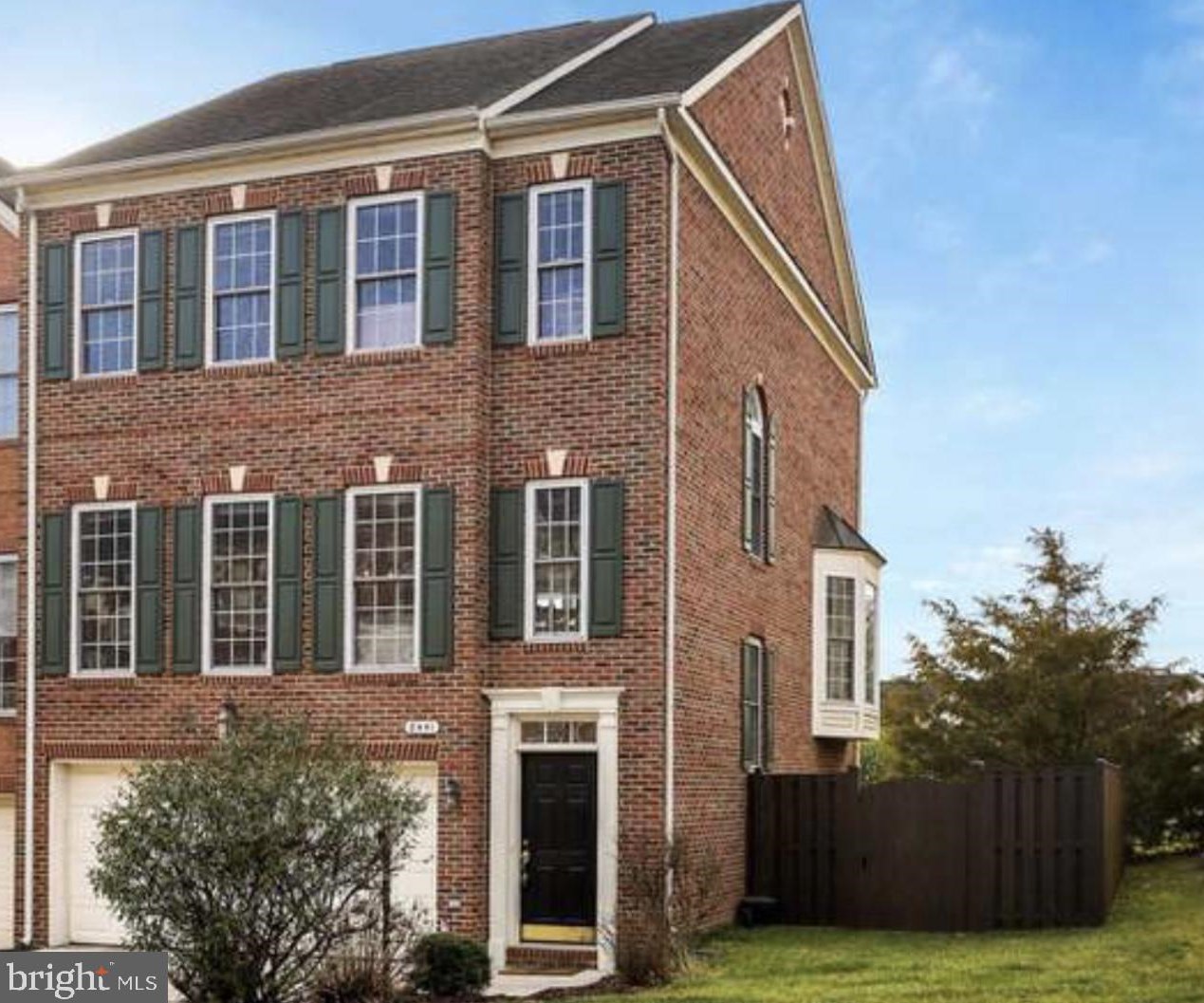 8441 Kirby Lionsdale Dr, Lorton, VA 22079