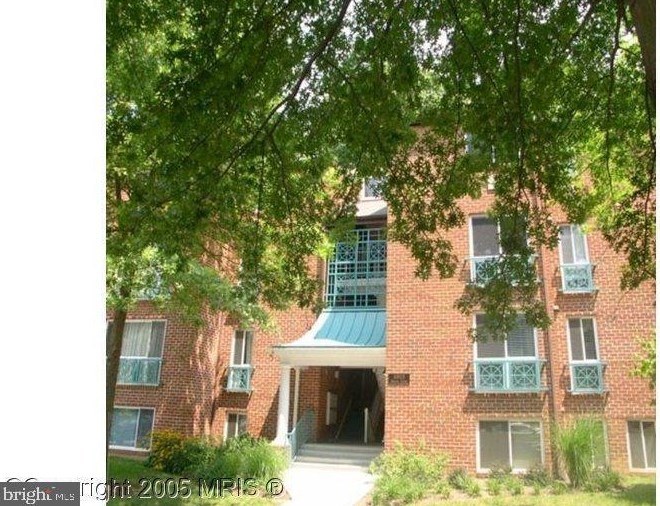 11803 Breton Ct Apt 32c, Herndon, VA