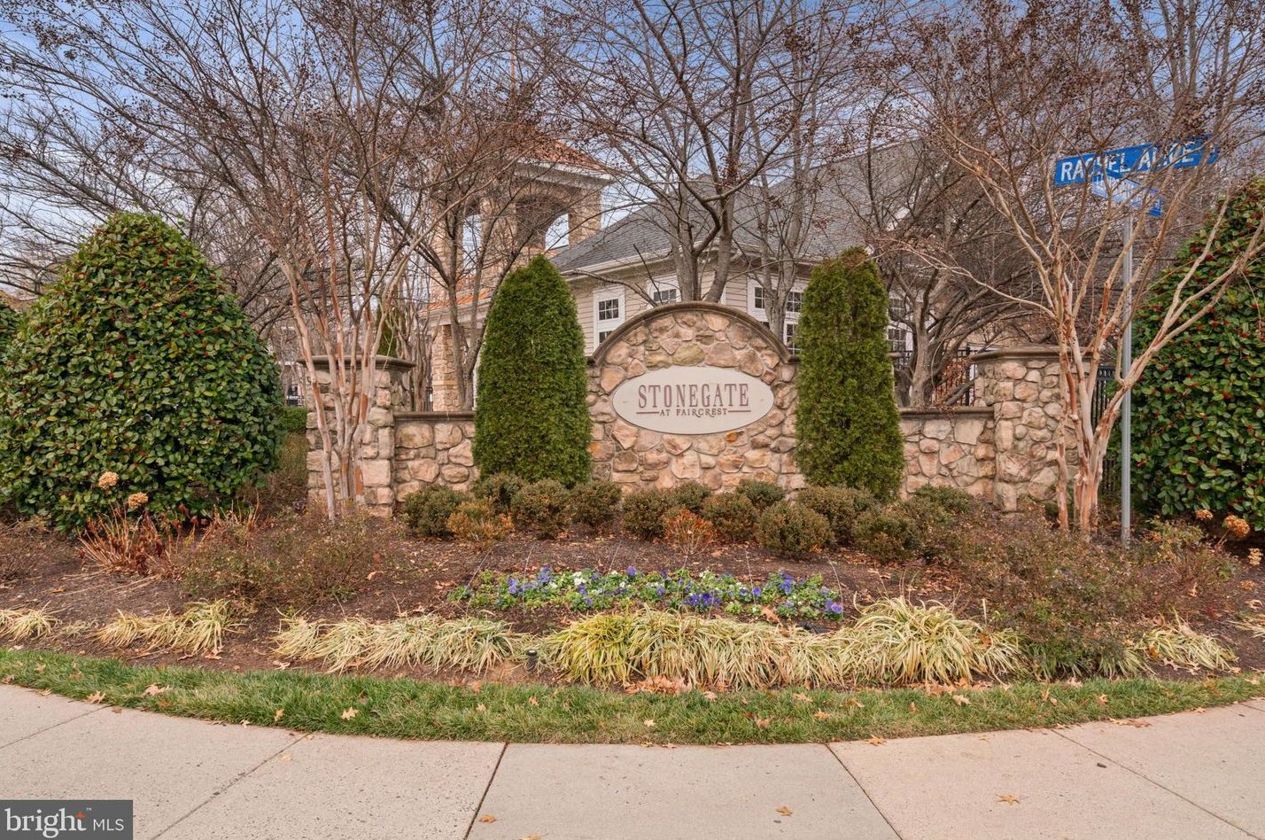 13363 Connor Dr #13363g, Centreville, VA 20120