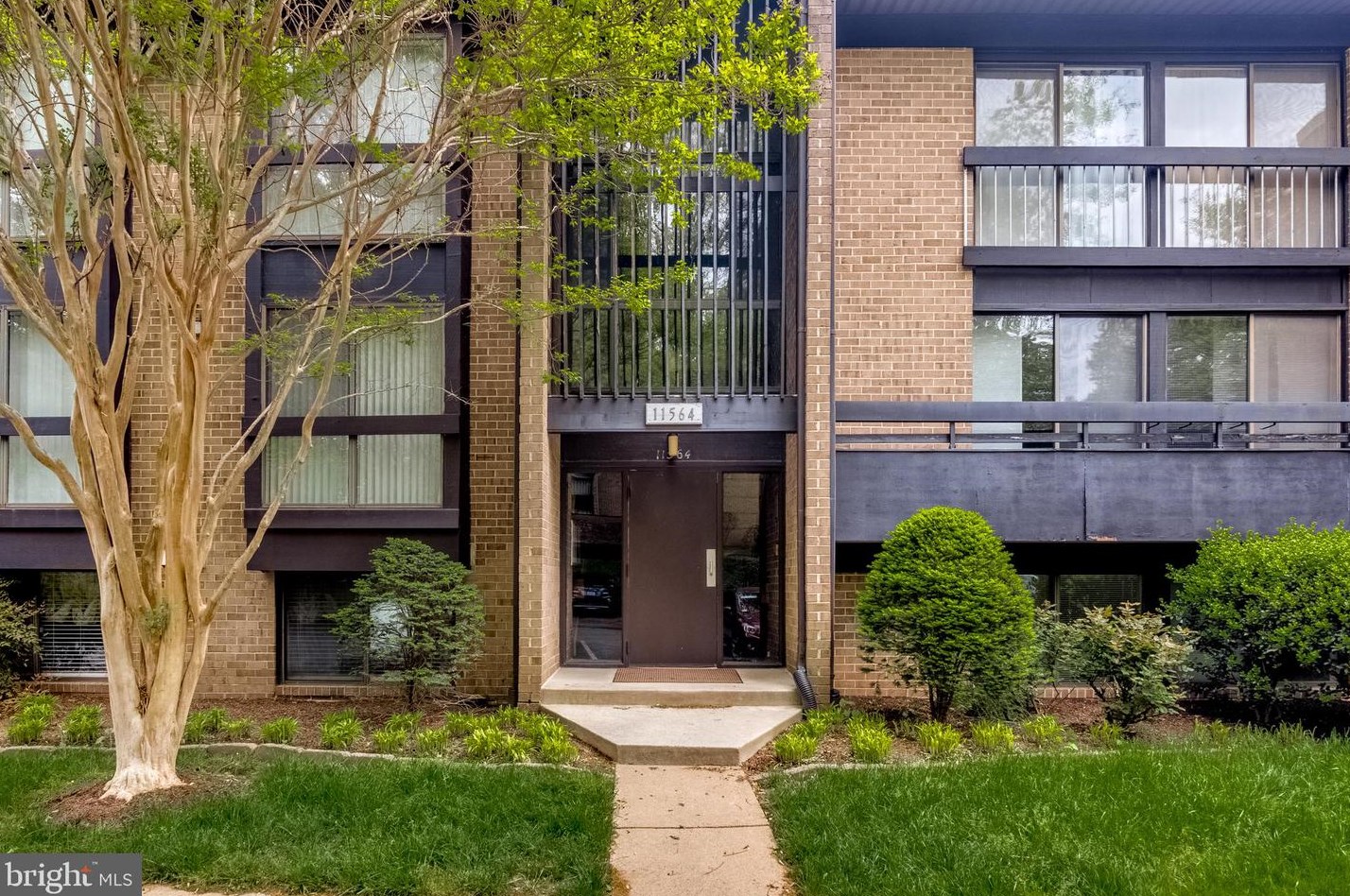 11564 Rolling Green Ct Apt 101, Herndon, VA 20191