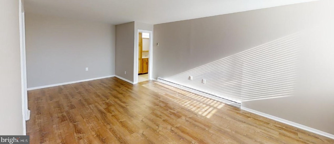3245 Rio Dr #914, Falls Church, VA 22041