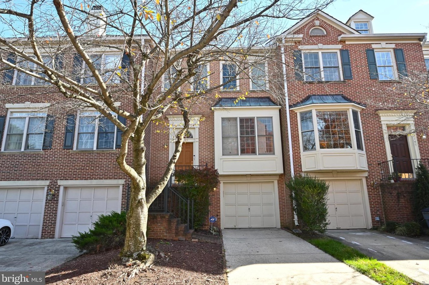 2143 Wolftrap Ct, Vienna, VA 22182