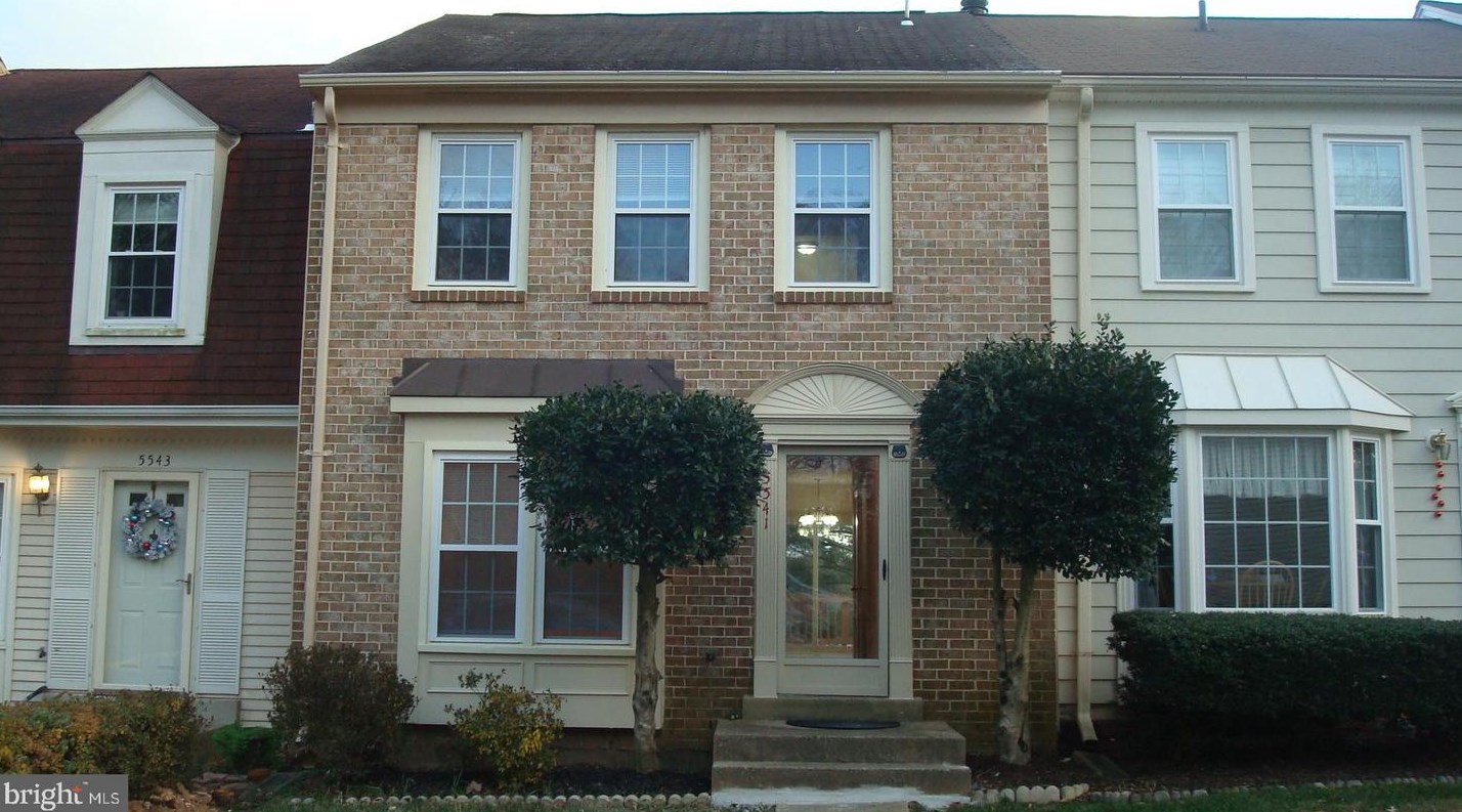 5541 Ridgeton Hill Ct, Fairfax, VA 22032