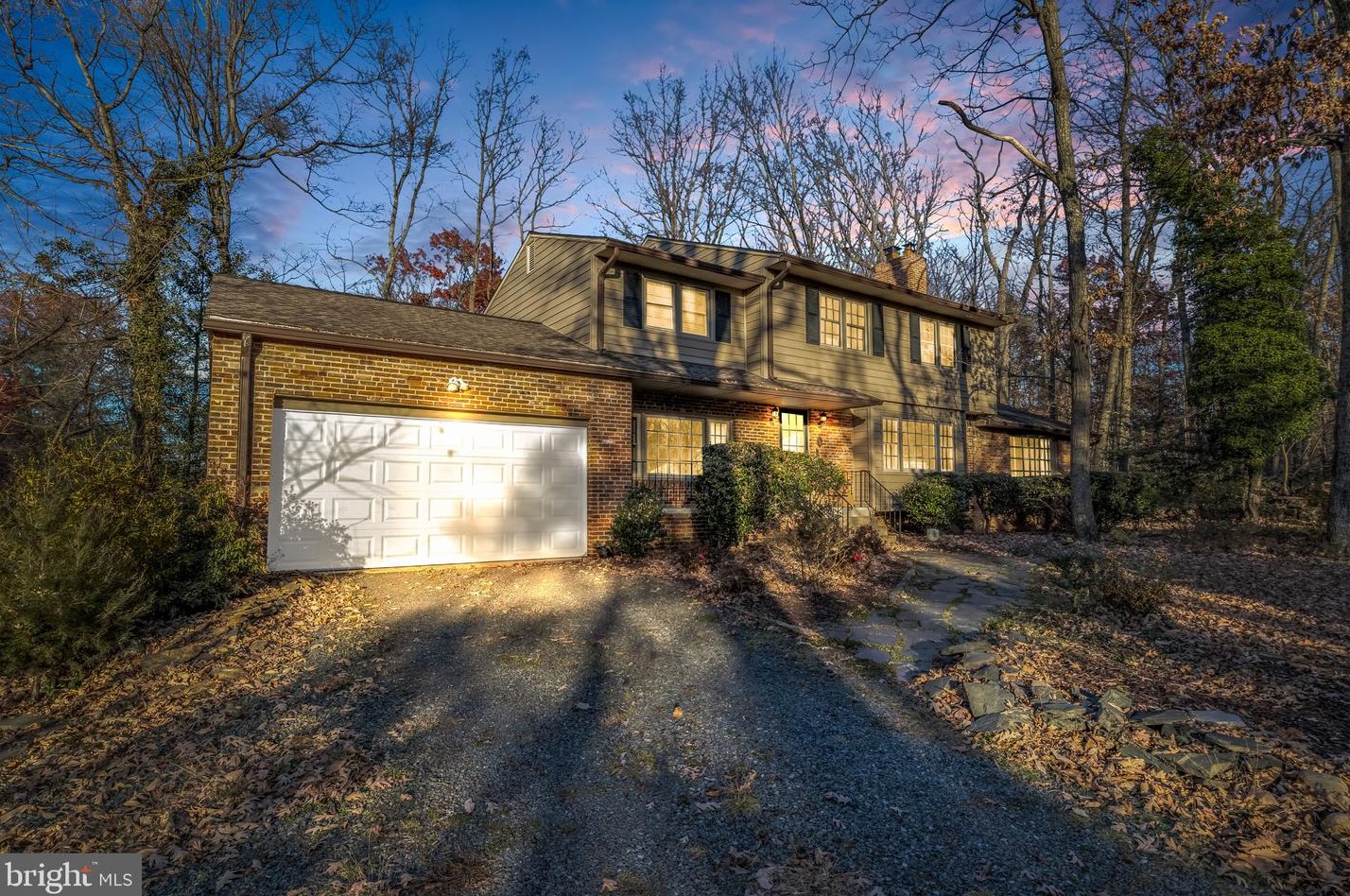 9124 Bois Ave, Vienna VA  22182-2006 exterior