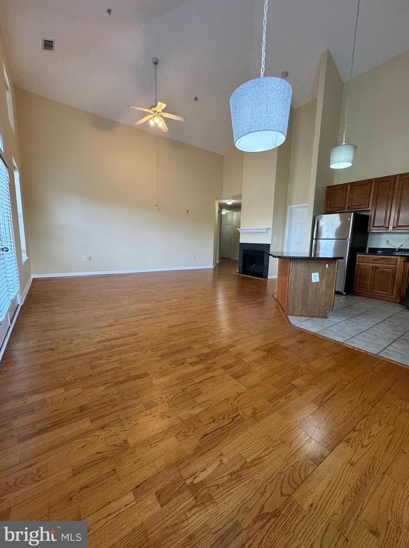 9490 Virginia Center Blvd #425, Vienna, VA 22181