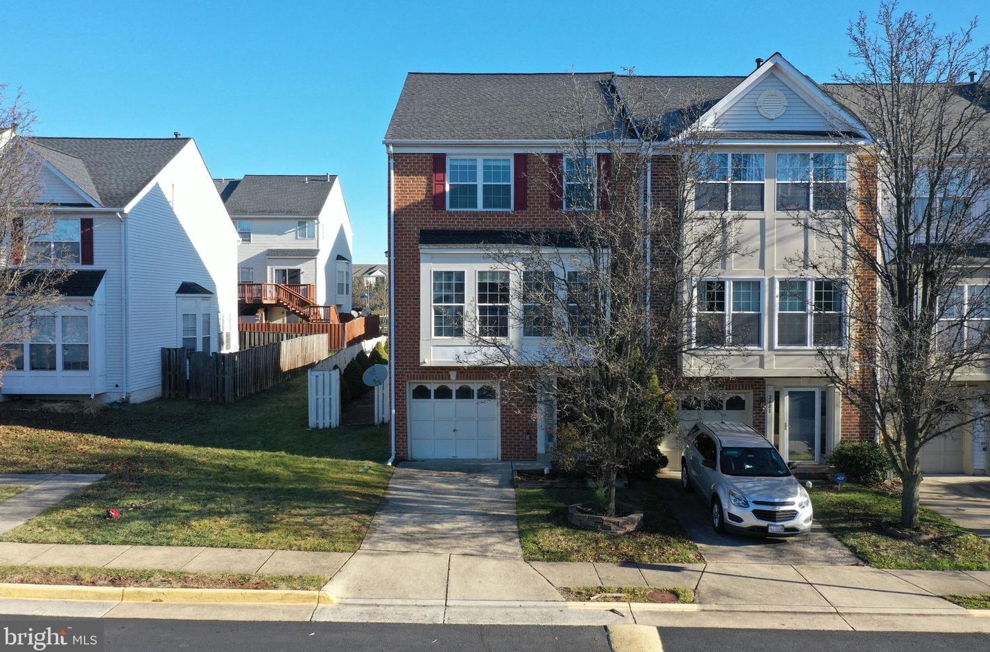 2479 Wheat Meadow Cir, Herndon, VA 20171
