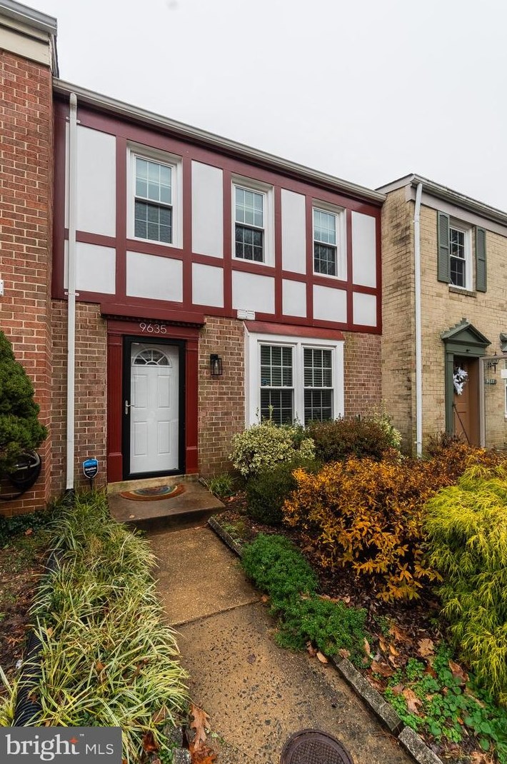 9635 Nonquitt Dr, Fairfax, VA 22031
