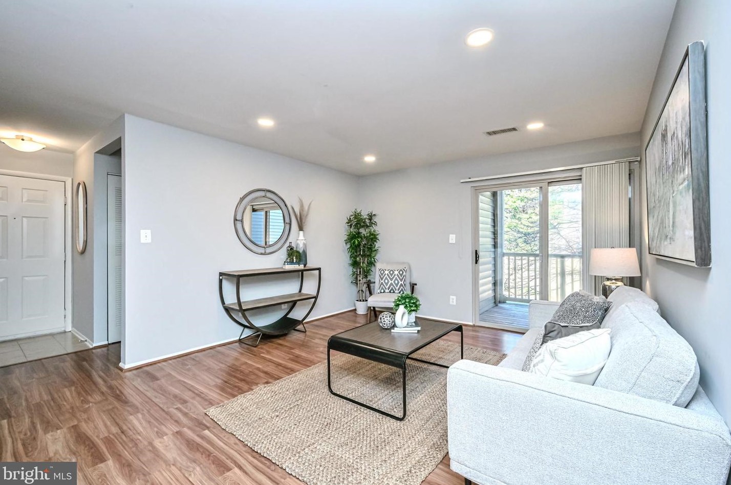 1727 Ascot Way #1727f, Herndon, VA 20190