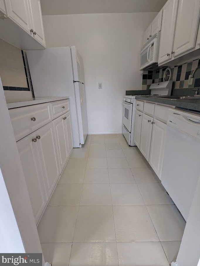 2903 Charing Cross Rd Apt 7, Falls Church, VA 22042