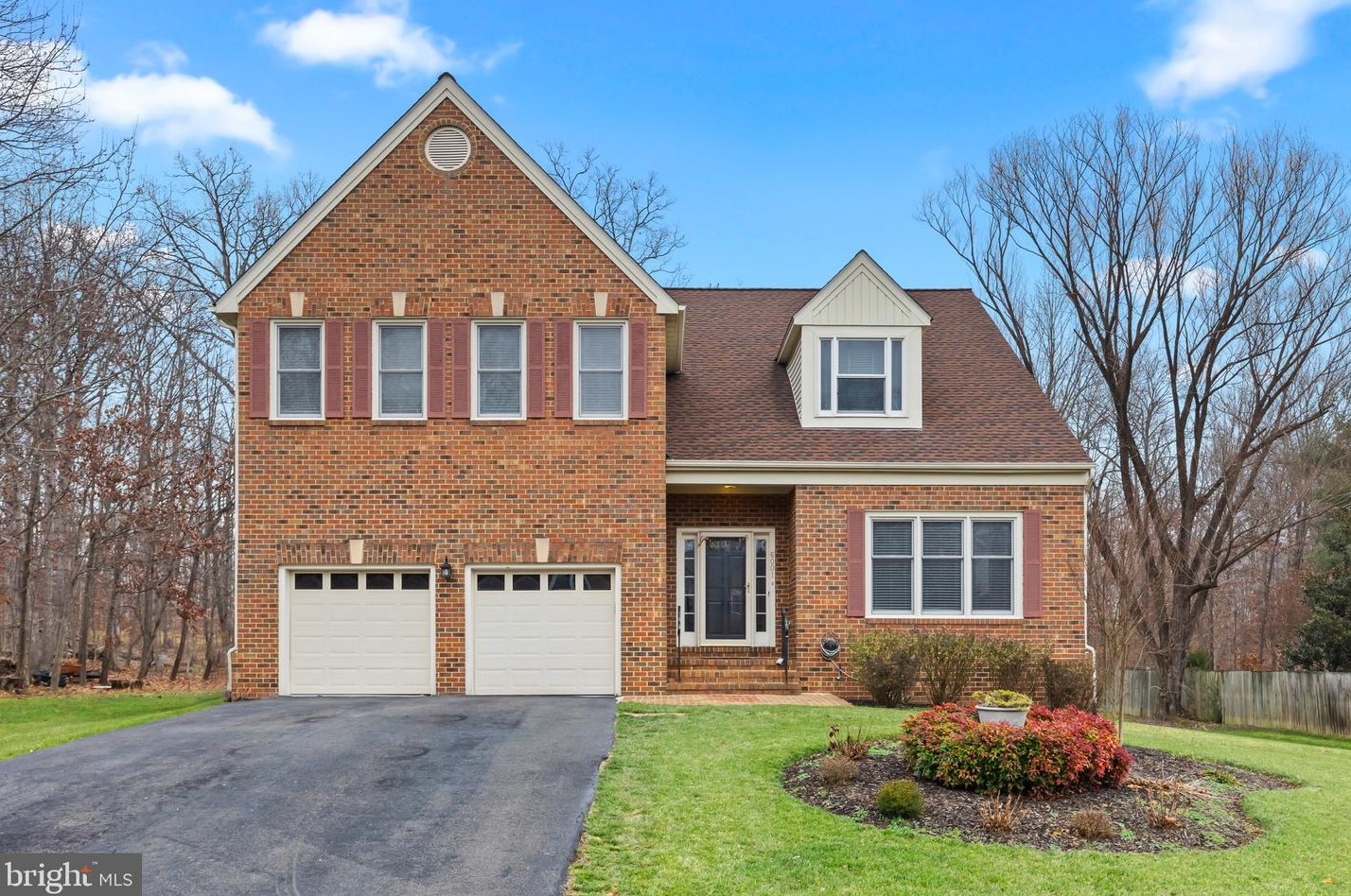 6001 Pocol Dr, Clifton, VA 20124