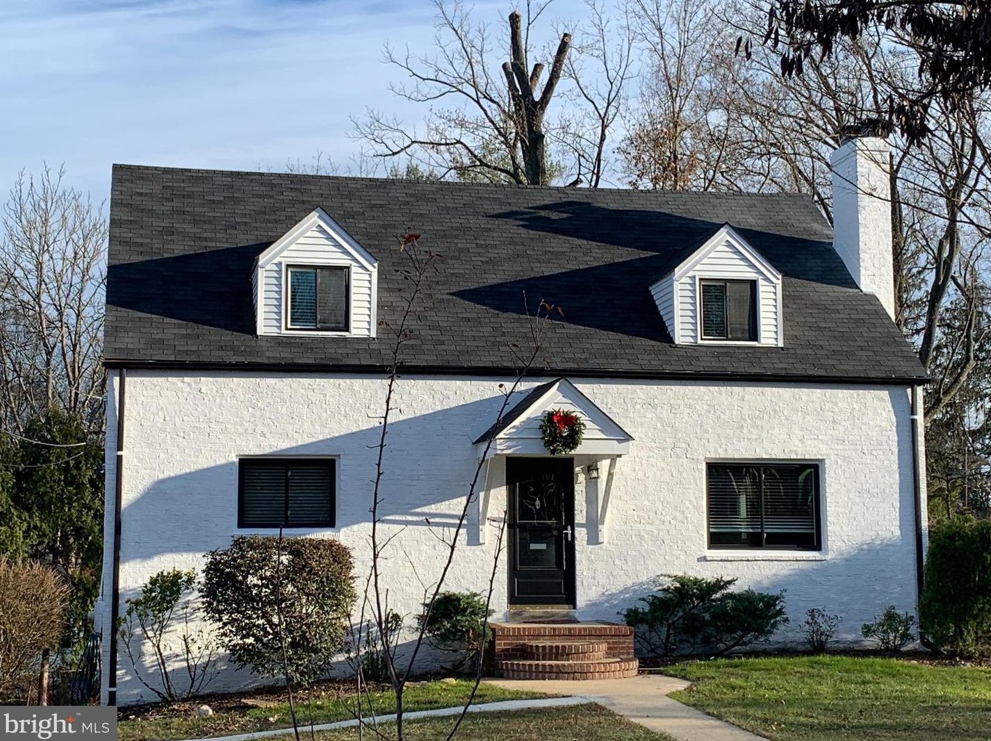 6709 Hallwood Ave, Falls Church, VA 22046