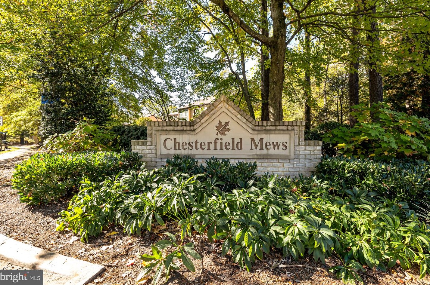 3134 Colchester Brook Ln, Fairfax VA  22031-2610 exterior