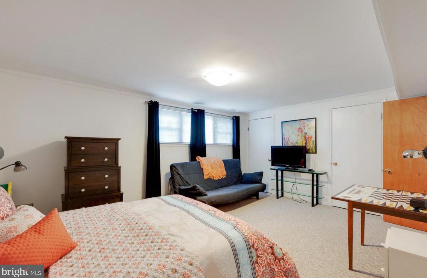 6801 Dillon Ave, Mc Lean VA  22101-4435 exterior