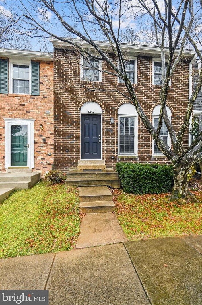 6137 Calico Pool Ln, Springfield, VA 22015